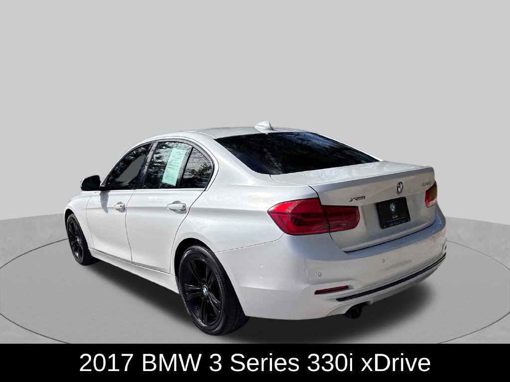 Used 2017 BMW 330i xDrive Sedan AWD/4WD image 3