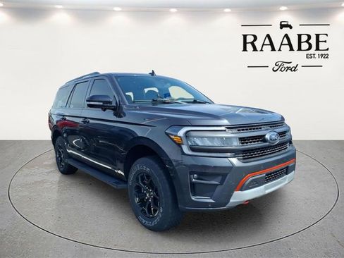 Used 2023 Ford Expedition Timberline image 5