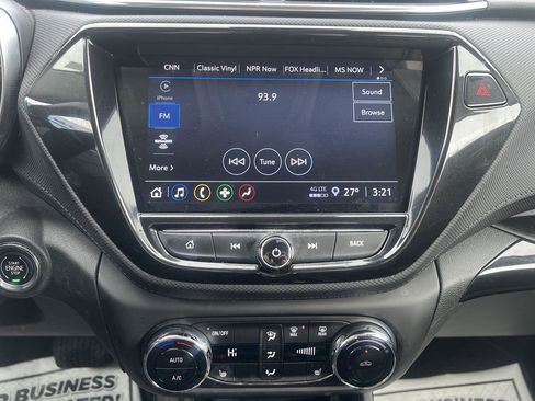 Certified 2023 Chevrolet TrailBlazer LT w/ Convenience Package image 13