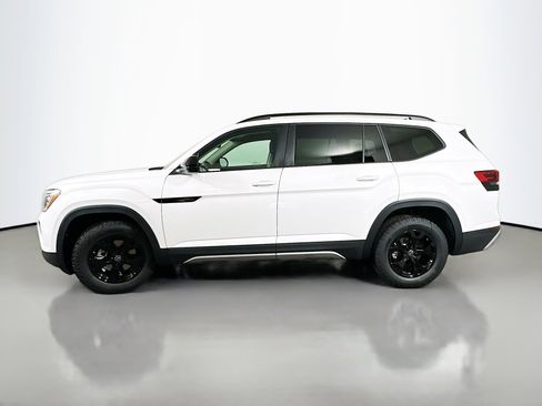 New 2026 Volkswagen Atlas Peak Edition AWD/4WD image 4