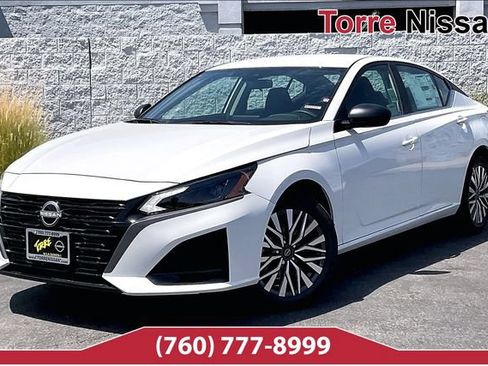 New 2026 Nissan Altima 2.5 SV AWD/4WD image 1