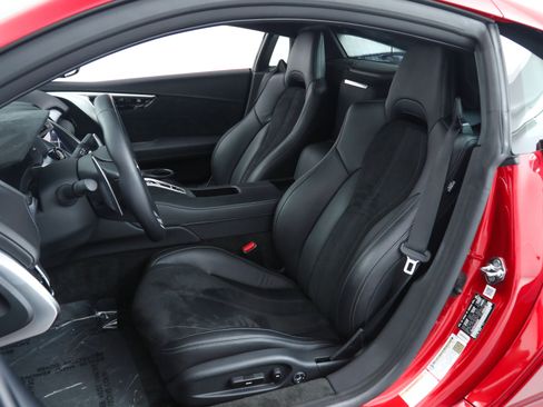 Used 2017 Acura NSX image 19