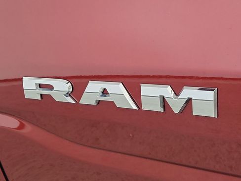 Used 2025 RAM 1500 Big Horn AWD/4WD image 7