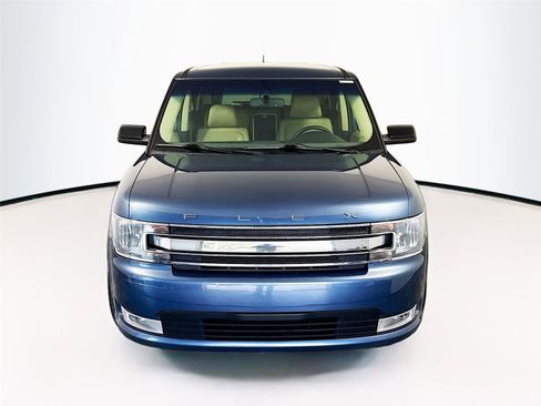Used 2018 Ford Flex SEL w/ Equipment Group 202A FWD image 26