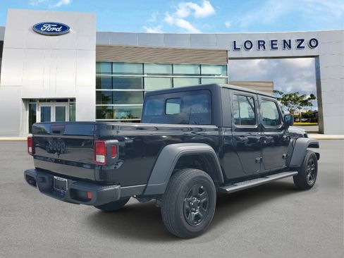 Used 2024 Jeep Gladiator Sport image 5