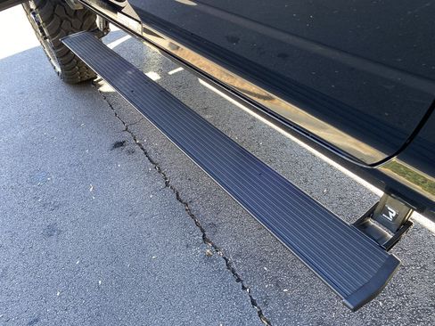 Used 2024 RAM 3500 Laramie w/ Night Edition image 41