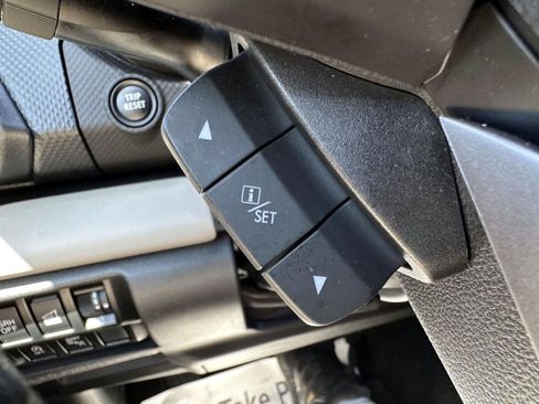 Used 2022 Subaru Forester Limited AWD/4WD image 18