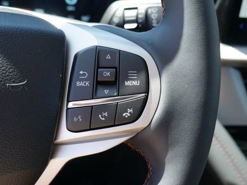 New 2026 Ford Explorer Active AWD/4WD image 21