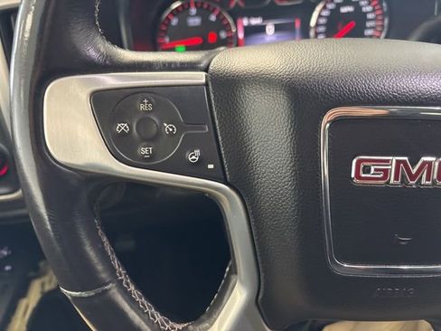 Used 2014 GMC Sierra 1500 SLT w/ SLT Crew Cab Value Package image 32