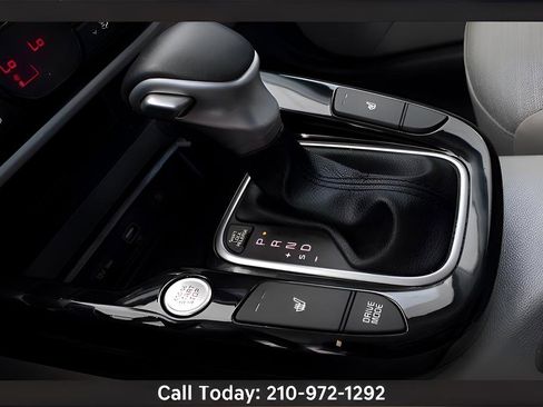 Used 2021 Kia Soul EX image 15