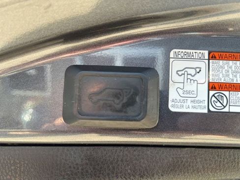 Used 2016 Toyota RAV4 Limited w/ Protection Package AWD/4WD image 13