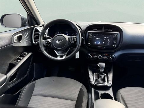 Used 2021 Kia Soul S FWD image 14
