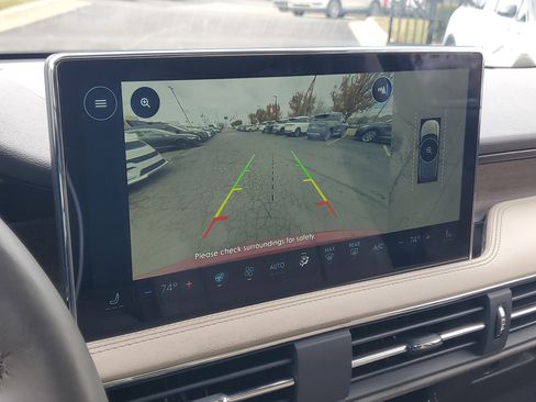 Certified 2023 Lincoln Corsair Reserve w/ Equipment Group 201A image 17