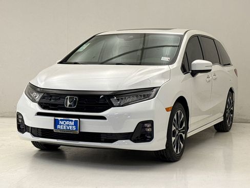 New 2026 Honda Odyssey Elite image 2