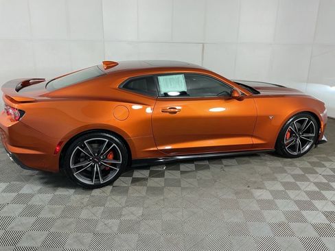 Used 2023 Chevrolet Camaro SS RWD image 7