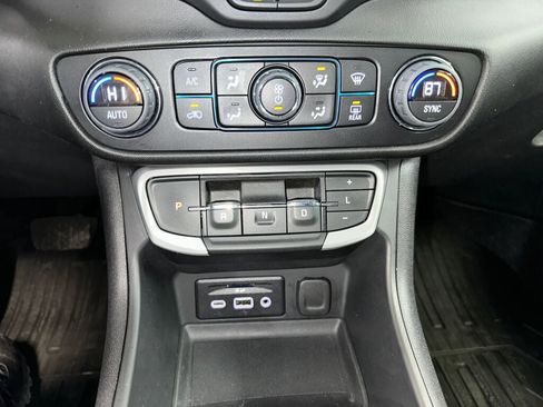 Certified 2023 GMC Terrain SLT w/ LPO, Floor Liner Package image 16