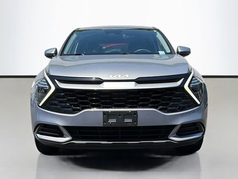 Used 2024 Kia Sportage EX FWD image 3
