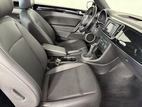 Used 2016 Volkswagen Beetle 1.8T SE image 10