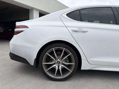 Used 2022 Genesis G70 2.0T w/ Prestige Package RWD image 5