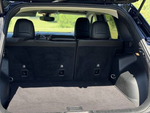 Used 2019 Jeep Cherokee Limited AWD/4WD image 23