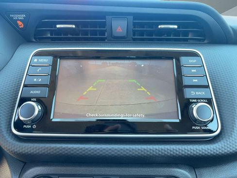 New 2025 Nissan Kicks Play S image 23