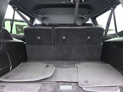 Used 2024 Jeep Wagoneer L Series II w/ Flexible Seating Group image 26