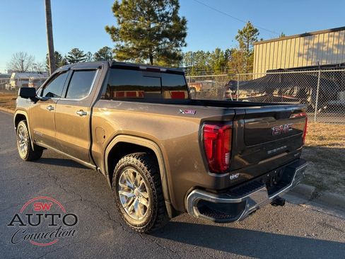 Used 2019 GMC Sierra 1500 SLT w/ SLT Premium Plus Package image 6