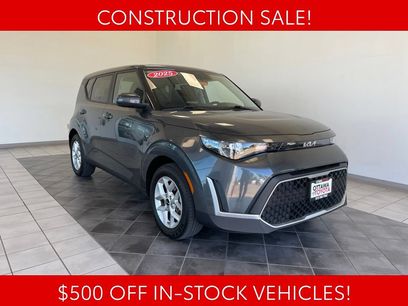 Used 2025 Kia Soul LX w/ LX Technology Package