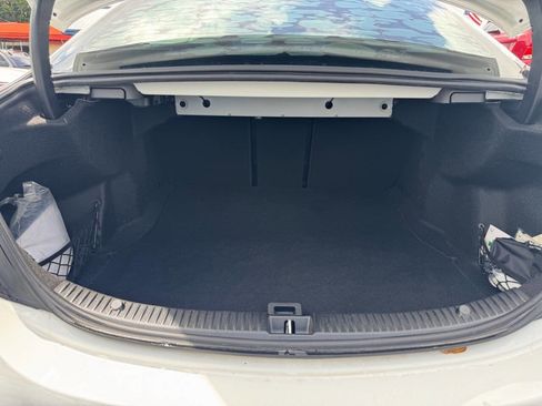 Used 2018 Mercedes-Benz C 300 Sedan image 22