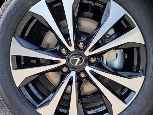 New 2026 Lexus UX 300h AWD image 25