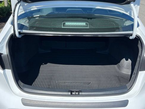 Certified 2025 Toyota Corolla SE w/ SE Premium Package FWD image 10