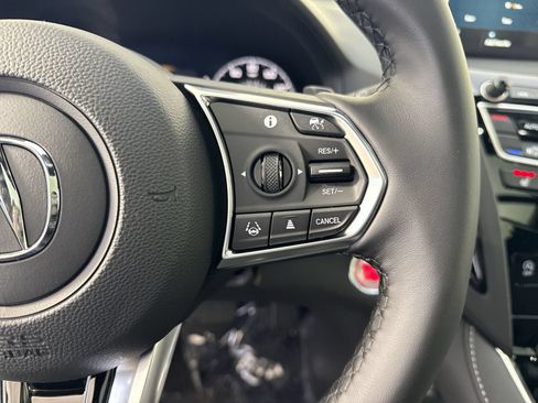 Used 2026 Acura RDX SH-AWD image 13