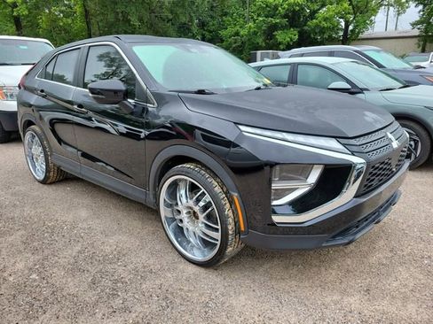 Used 2022 Mitsubishi Eclipse Cross LE FWD image 1