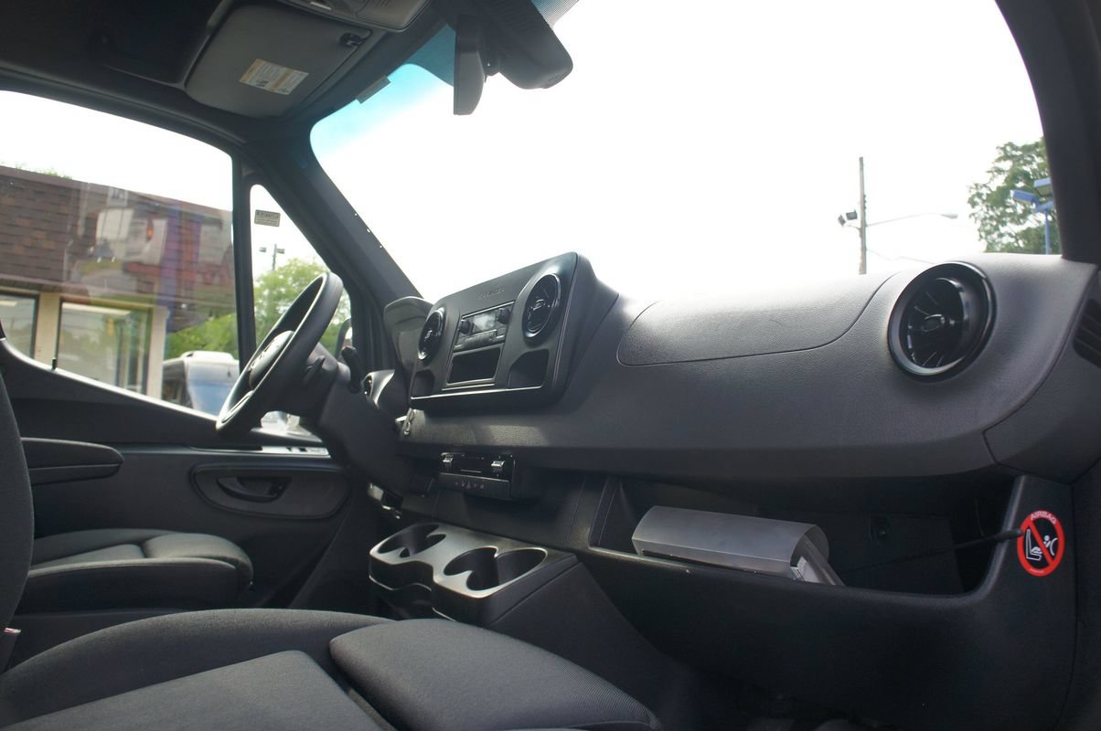 Used 2019 Mercedes-Benz Sprinter 170 image 20