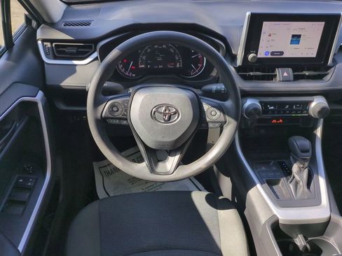 Used 2023 Toyota RAV4 LE image 14