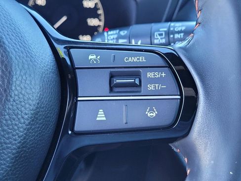 Used 2025 Honda HR-V Sport image 18