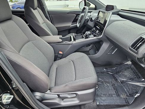 Certified 2025 Subaru Solterra Premium image 18