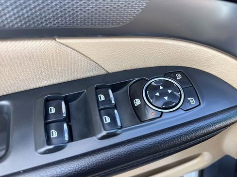 Used 2016 Ford Explorer 4WD image 11