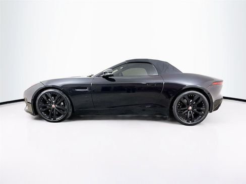 Used 2020 Jaguar F-TYPE Convertible image 4