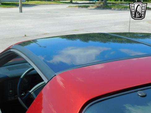 Used 1989 Pontiac Firebird Formula image 22