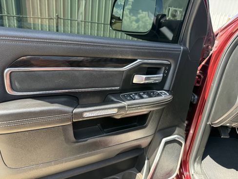 Used 2019 RAM 2500 Laramie AWD/4WD image 17