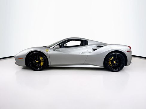 Certified 2018 Ferrari 488 Spider RWD image 4