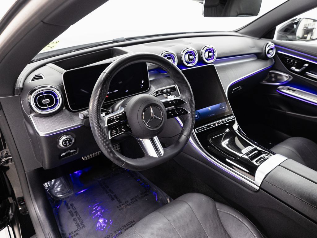 Used 2024 Mercedes-Benz CLE 450 4MATIC Cabriolet image 10