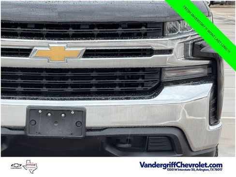 Used 2020 Chevrolet Silverado 1500 LT w/ Trailering Package AWD/4WD image 9