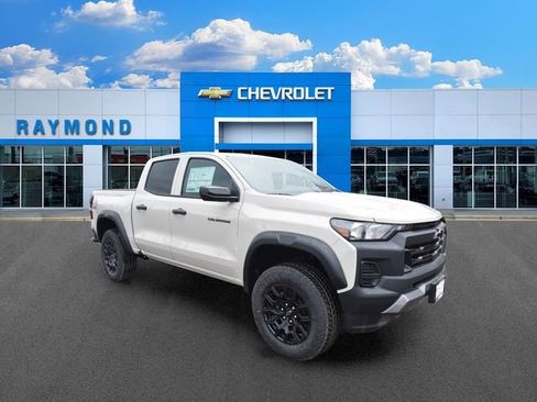 New 2026 Chevrolet Colorado Trail Boss AWD/4WD image 11