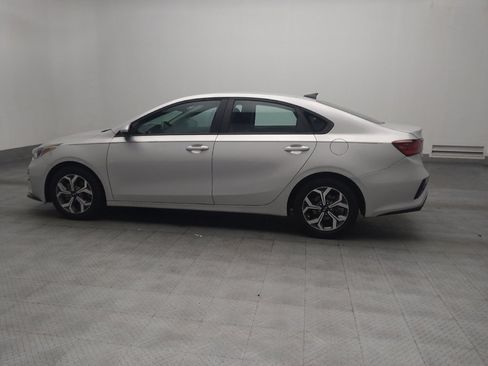 Used 2021 Kia Forte LXS FWD image 3