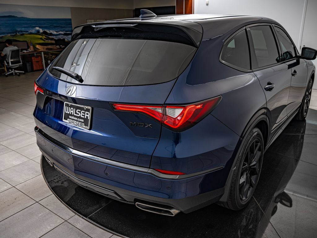 Used 2022 Acura MDX w/ Technology Package FWD image 15