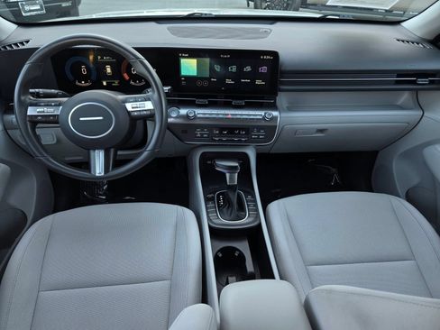 Used 2025 Hyundai Kona SEL AWD/4WD image 13