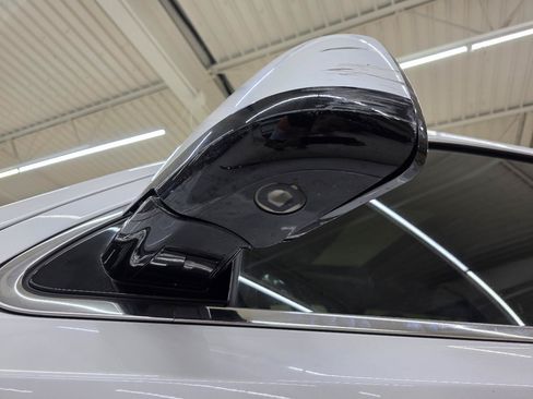 Used 2019 GMC Yukon XL SLT w/ Premium Edition RWD image 11