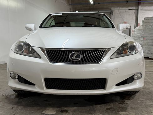Used 2014 Lexus IS 250C w/ Luxury Package RWD image 6